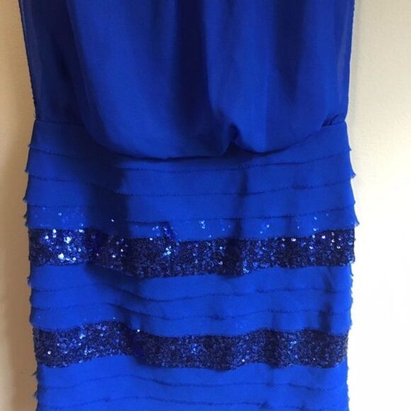 Aidan Mattox size 0 retro blue sequin dress - Picture 4 of 7